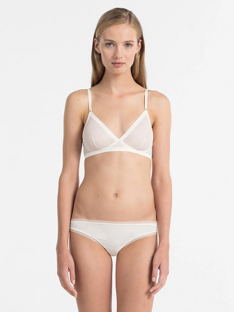 QF1666 - dámská tanga Calvin Klein Sculpted