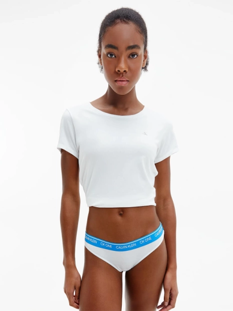 Dámská tanga Calvin Klein 7pack QF6574(6)