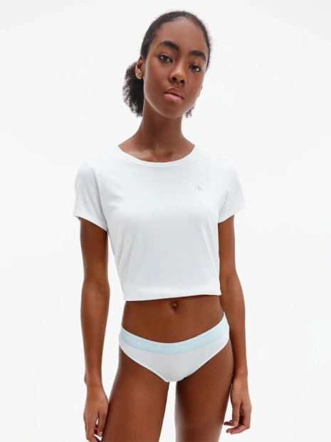 Dámská tanga Calvin Klein 7pack QF6574(2)